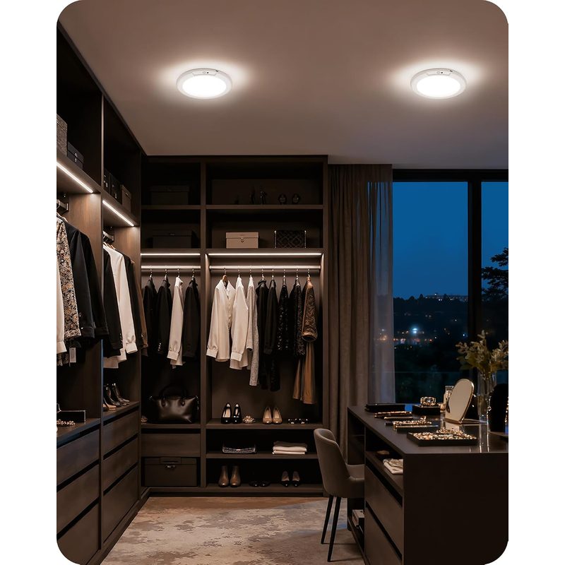 Lámpara de techo GOEBLESON con luz encendida en ambiente de baño o interior resistente al agua IP44
